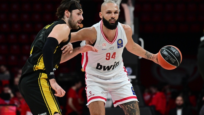 Ολυμπιακός: Έκλεισε με 20 ασίστ το ημίχρονο απέναντι στο Μαρούσι!