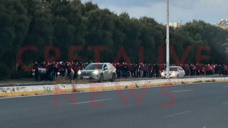 Ολυμπιακός: Έφτασαν στην Κρήτη με πλοία της γραμμής οι οπαδοί των «ερυθρολεύκων»