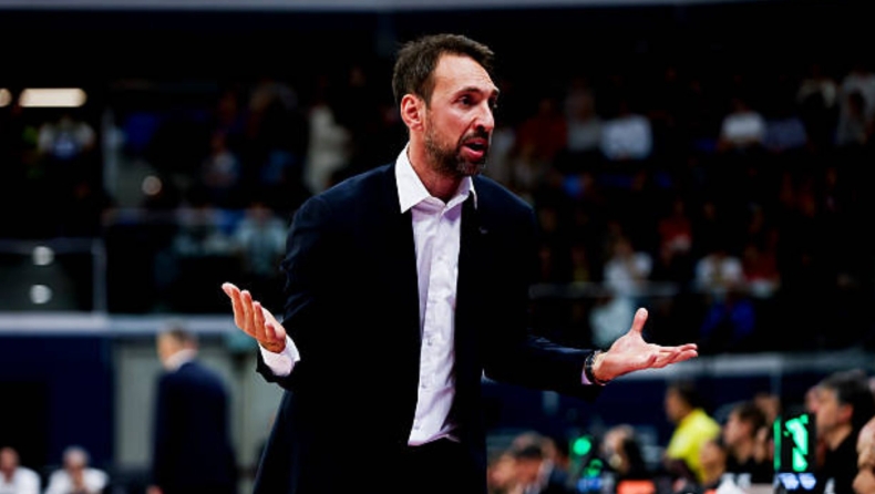 Αρμάνι: Τι υποστήριξε ο Ποέτα για τους τραυματίες εν όψει Παναθηναϊκού