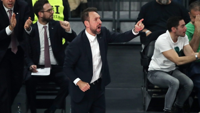 Ποέτα: «Εξαιρετική εμφάνιση σε μια δύσκολη έδρα με απίθανη ατμόσφαιρα»