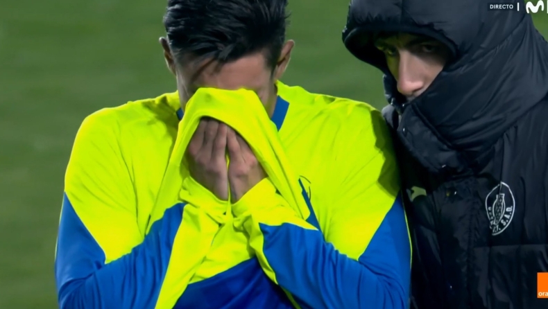 Παίκτης της Χετάφε έγινε αλλαγή στην αλλαγή και ξέσπασε σε κλάματα (vid)