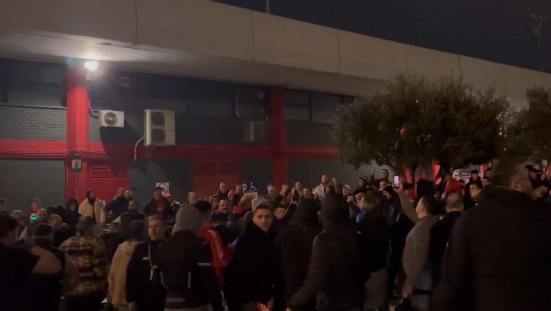 Αποθέωση Ολυμπιακού στο ΣΕΦ