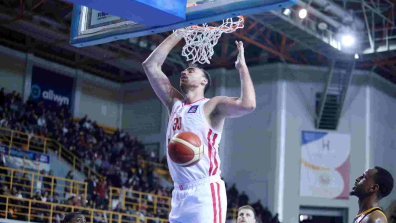 Μιλουτίνοφ: «Κάναμε καλό παιχνίδι, είναι σημαντικό πως πήραμε τη νίκη»