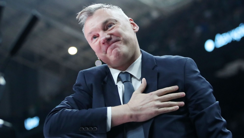 Παναθηναϊκός - Φενέρμπαχτσε: Standing ovation στον Γιασικεβίτσιους, εκείνος ανταπέδωσε στέλνοντας φιλιά