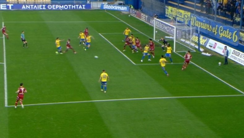 Παναιτωλικός - Αστέρας Τρίπολης: Πέναλτι στον Κετού μέσω VAR, 1-1 o Μπαρτόλο