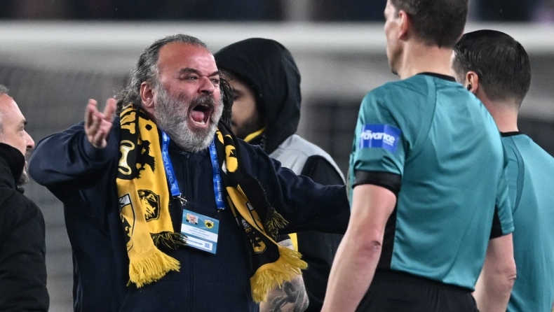 ΑΕΚ – Ολυμπιακός: Παράπονα του έξαλλου Ηλιόπουλου στον Μάκελι
