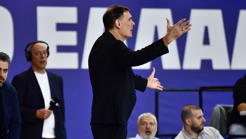 Μπαρτζώκας για Μιλουτίνοβ: «Χτύπησε το δάχτυλό του, δεν ξέρω τι έχει θα δούμε»