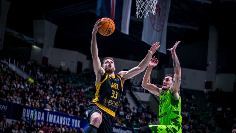 AEK: Η Βασίλισσα των ανατροπών (vid)