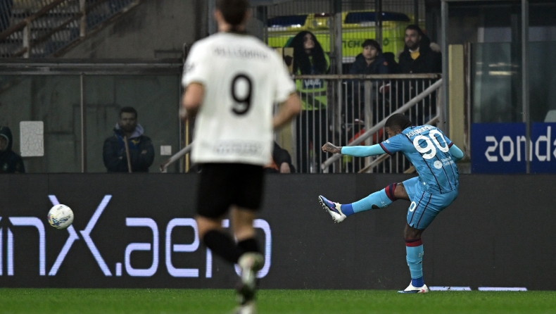 Πάρμα - Κάλιαρι 1-1: Δεν έφτασε η γκολάρα του Φολορούνσο