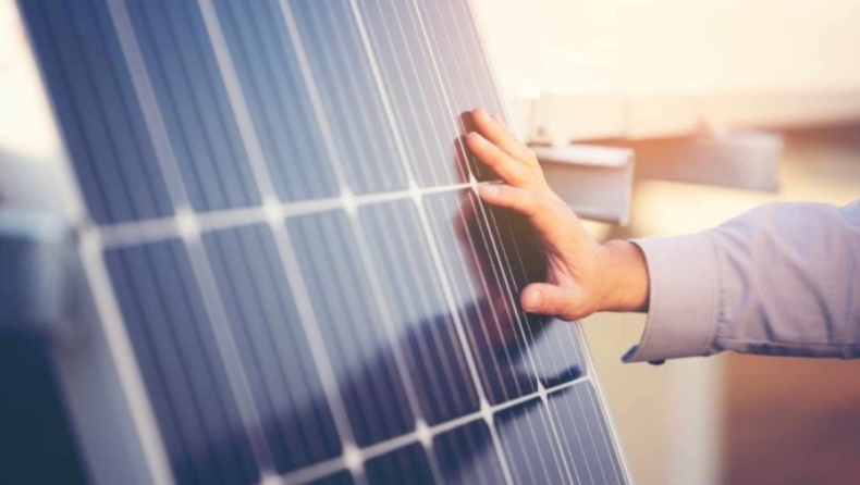 Ηλιακός θερμοσίφωνας: 6 λόγοι που αξίζει να βρίσκεται σε κάθε νοικοκυριό και επιχείρηση