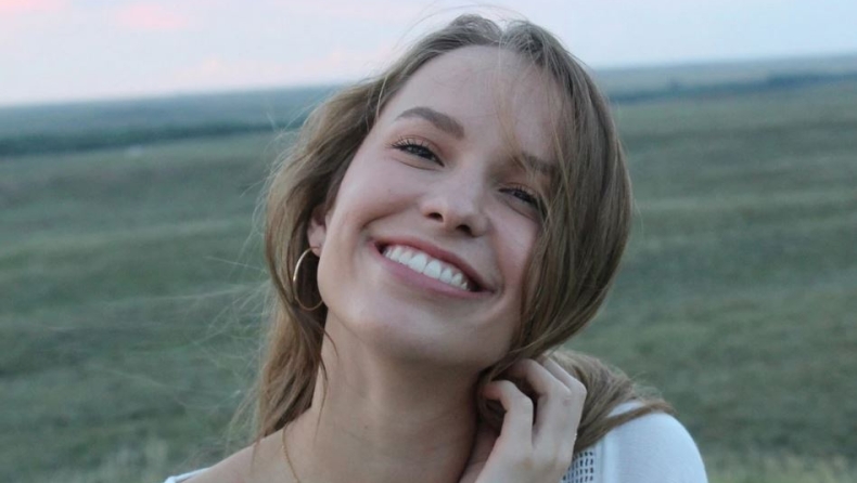 Οι άνθρωποι που φαίνονται νεότεροι από την ηλικία τους ακολουθούν 9 συγκεκριμένα πρότυπα τρόπου ζωής