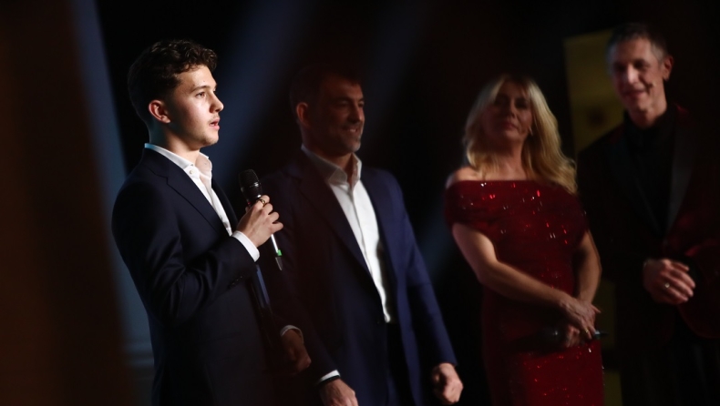 Η εντυπωσιακή ταινία μικρού μήκους της Γκενκ από την παρουσία του Καρέτσα στην Αθήνα για τα Gazzetta Awards (vid)