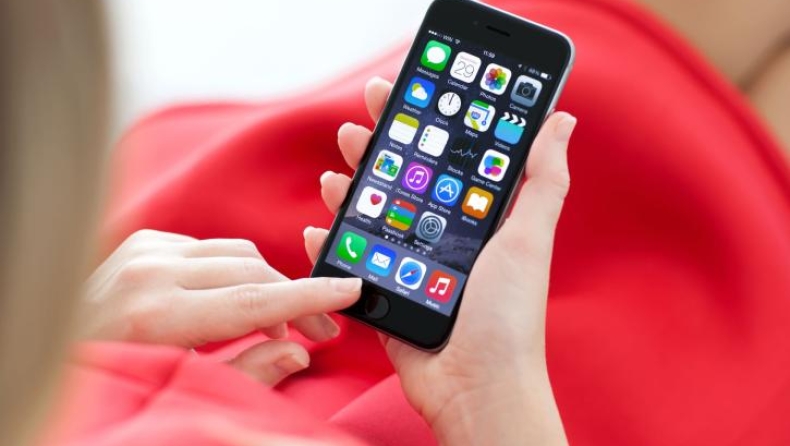 Οι άνθρωποι που ελέγχουν συχνά τα social media αλλά δεν αλληλεπιδρούν ποτέ, έχουν λόγο που το κάνουν