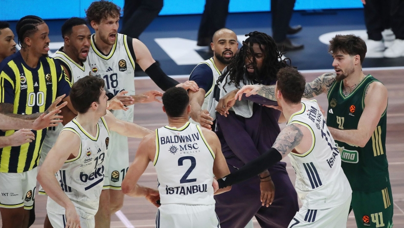 Παναθηναϊκός - Φενέρμπαχτσε: Καρέ-Καρέ η ένταση μετά το τέλος του αγώνα