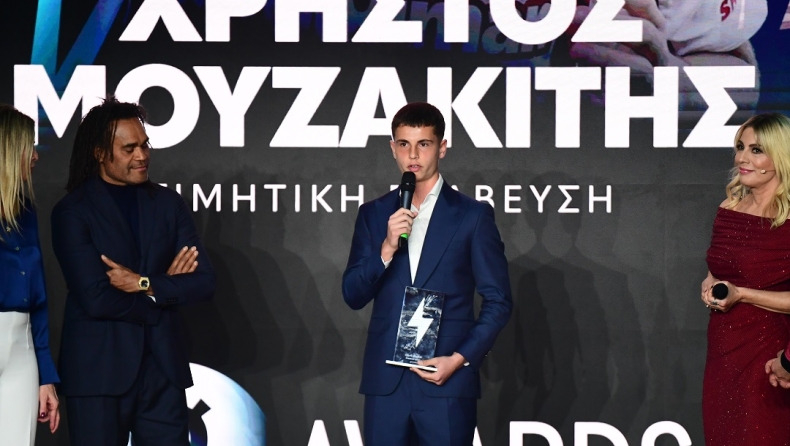 Η απίθανη ιστορία του Μουζακίτη πίσω από το ψαλίδι του Κωστούλα