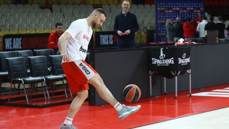 Νετζήπογλου: «Το να μαρκάρεις παίκτες τόσο υψηλού επιπέδου στις προπονήσεις, σε κάνει καλύτερο»