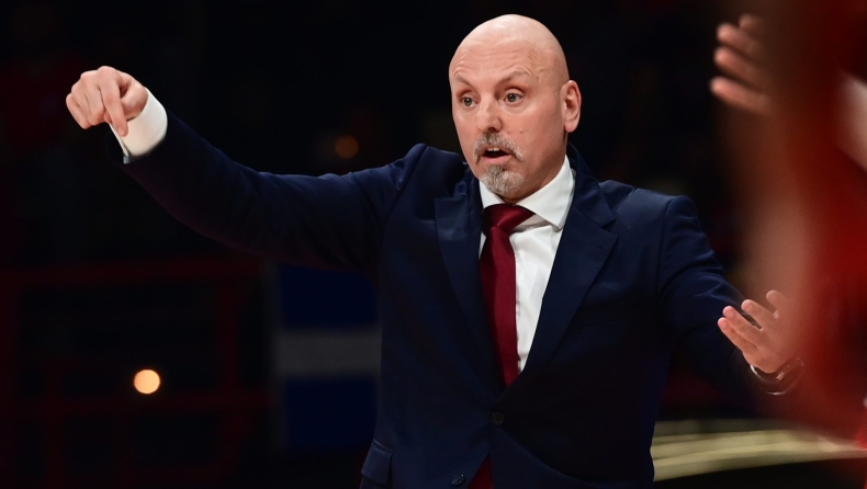 Ομπράντοβιτς: «Είναι μια ομάδα επιπέδου final four ο Ολυμπιακός, χτίστηκε για να πάρει το τρόπαιο»