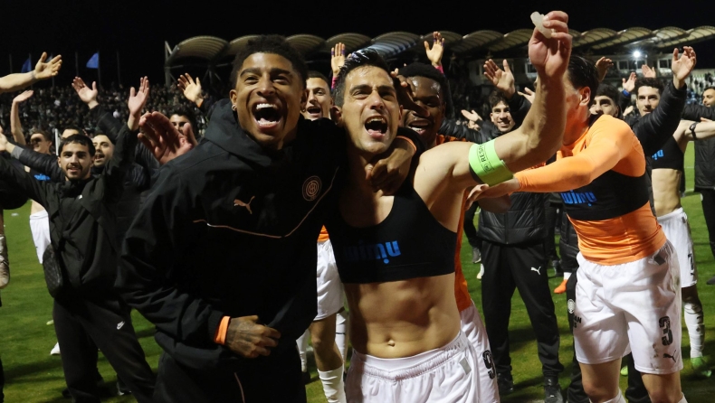 ΟΦΗ: Το ξέφρενο «πάρτι» στα αποδυτήρια της Λιβαδειάς 