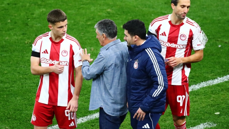 Ολυμπιακός: «Ασπίδα» των παικτών για Μεντιλίμπαρ με το «εμείς φταίμε»