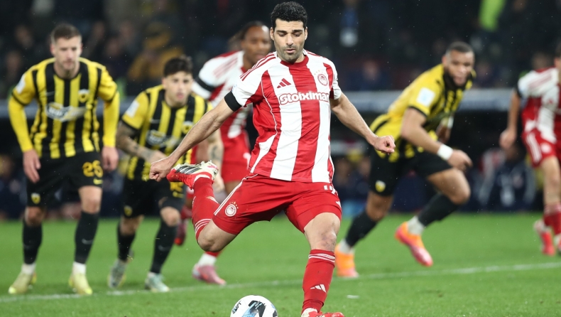 Ολυμπιακός: Εμφανώς καλύτερος, με 0-1 από οφσάϊντ και με ξεκάθαρο πέναλτι