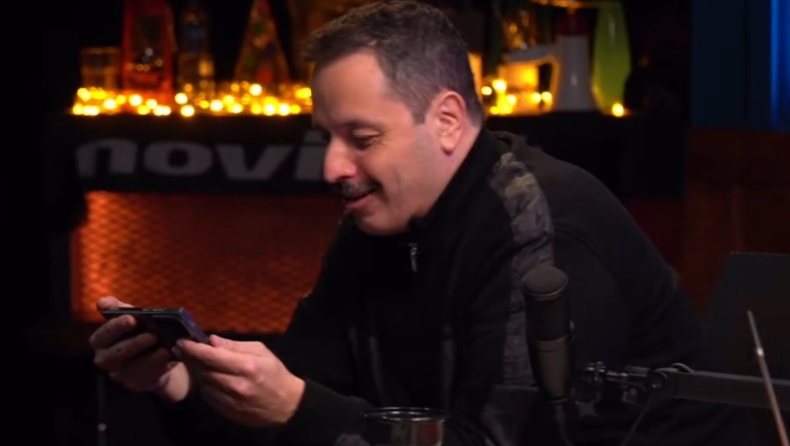 ΕΠΟΣ: Οι live αντιδράσεις του Τσουβέλα στο Παναθηναϊκός-Ρεάλ και το ξέσπασμα στο τέλος