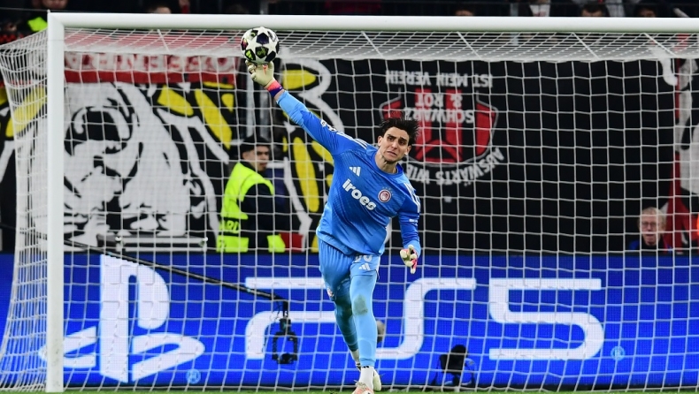 Ολυμπιακός: Η Γιουβέντους, ο Τζολάκης και τα «μάτια» των ελίτ ομάδων στις εξέδρες του BayArena