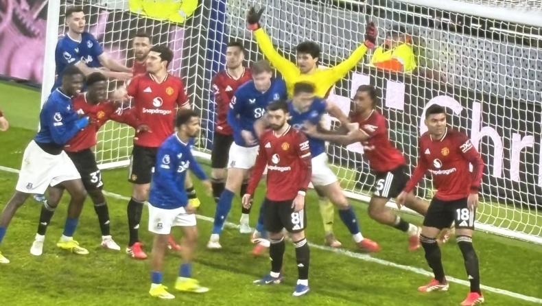 Χαμός με τη νέα κομπίνα στις εκτελέσεις κόρνερ από την Έβερτον: Μπήκαν όλοι στο τέρμα της Γιουνάιτεντ