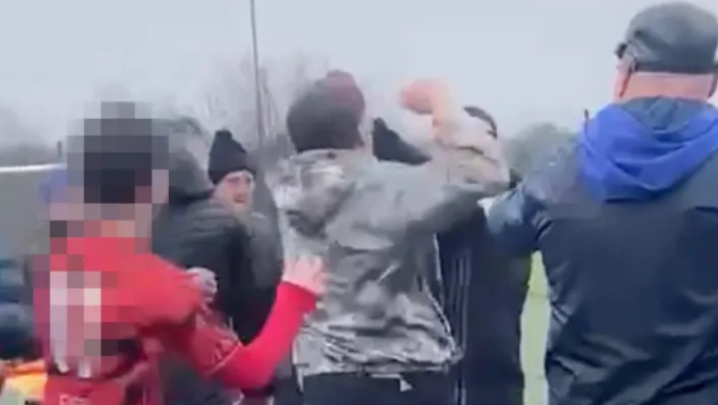 Άγρια συμπλοκή γονέων σε αγώνα U14 στην Ουαλία (Vid)