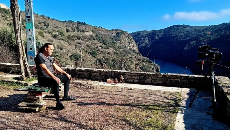 Αγόρασε εγκαταλελειμμένο χωριό της Ισπανίας όσο ένα διαμέρισμα: Το σχέδιό του για να το μετατρέψει σε τουριστικό προορισμό