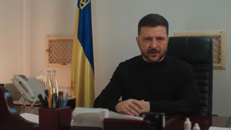 Πόλεμος στην Ουκρανία: Ο Ζελένσκι έδειξε για πρώτη φορά το καταφύγιό του (vid)