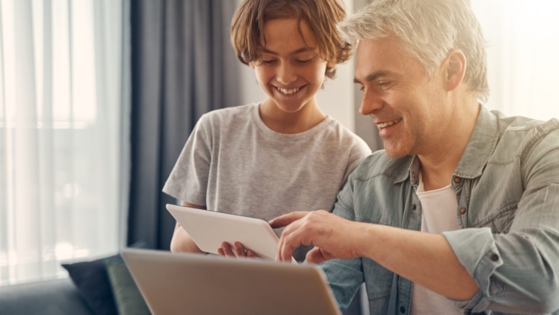 Επενδυτές ετών 13 χωρίς την έγκριση των γονέων: Η νέα εποχή στις αγορές