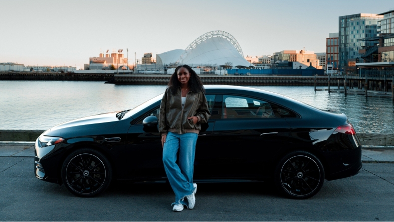 Mercedes-Benz: Με «συνοδηγό» την Κόκο Γκοφ τιμά την Ημέρα της Γυναίκας