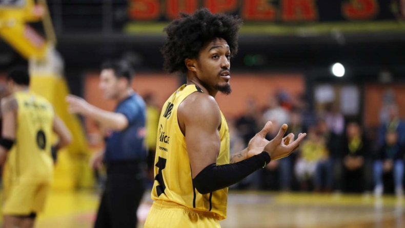 Άρης: Εξαιρετικά αμφίβολοι Τζόουνς και Πουλιανίτης