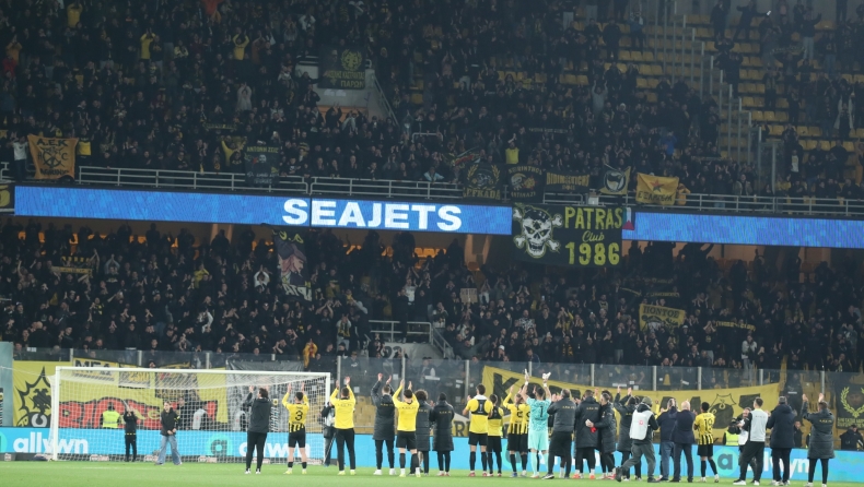 ΑΕΚ: Αποθέωση στη Νέα Φιλαδέλφεια και «Πρωτάθλημα θα πάρουμε όλους θα τους τρελάνουμε»