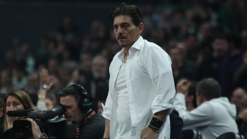 Παναθηναϊκός - Ερυθρός Αστέρας: Ο Γιαννακόπουλος κατέβηκε στις court seats για να παρακολουθήσει το 4ο δεκάλεπτο!