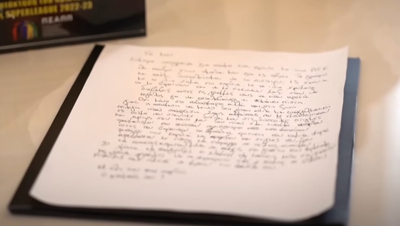 Αναλυτικά όλο το γράμμα του Μάνταλου στον γιο του: «Ο πατέρας σου δεν διάλεξε τον εύκολο δρόμο»