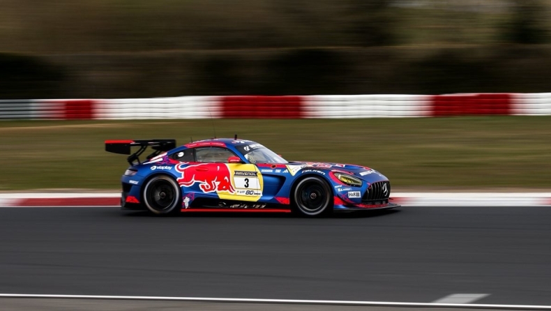 Ο Φερστάπεν νίκησε στο Nürburgring αλλά αποκλείστηκε στα χαρτιά