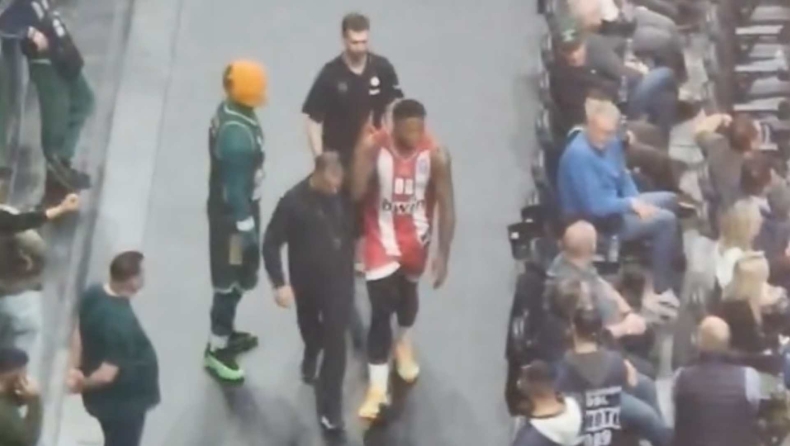 Παναθηναϊκός-Ολυμπιακός: To video με τη χειρονομία του Τζόουνς προς την εξέδρα