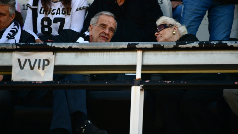 Καλαμάτα - Ολυμπιακός Β': Στο γήπεδο Σαμαράς, Καρυπίδης, Χαρίτσης