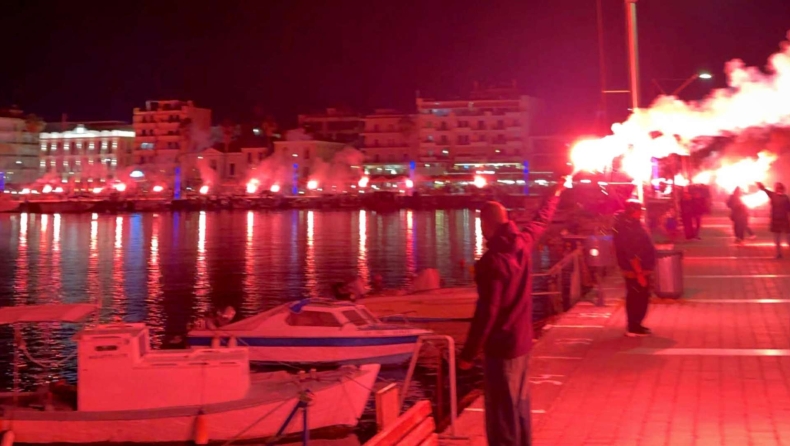 Καλαμάτα: Εντυπωσιακό pyro show πριν τη μεγάλη φιέστα στο λιμάνι της πόλης (vid)