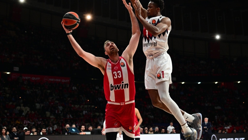 Μιλουτίνοφ: «Επικοινωνήσαμε με τα μάτια με τον Γουόκαπ»