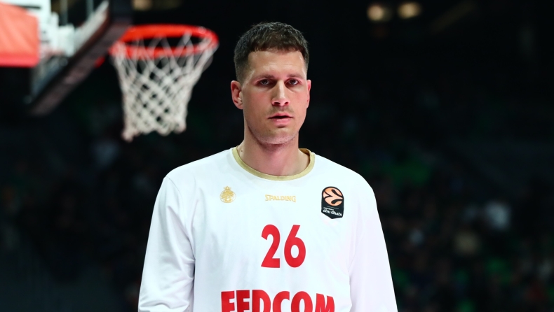 Παναθηναϊκός - Μονακό: Το χειροκρότημα και το «ευχαριστώ» του Νέντοβιτς στους φιλάθλους του τριφυλλιού