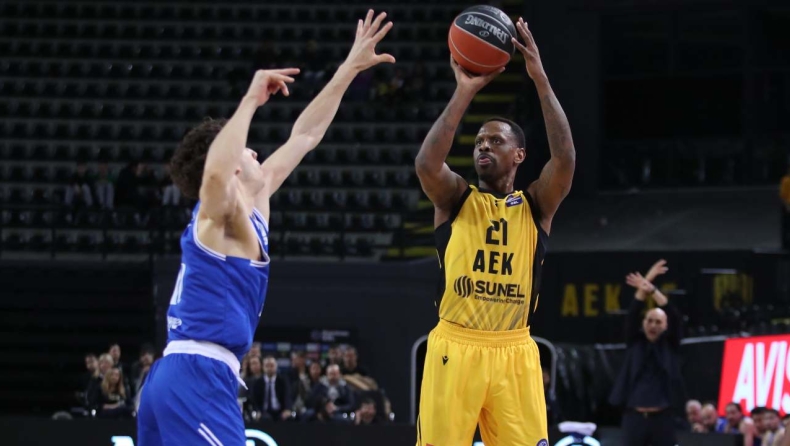 AEK - Ηρακλής 100-87: Aσταμάτητη με Νάναλι-Μπάρτλεϊ και επιθετικό ρεσιτάλ