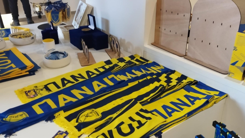 Παναιτωλικός: Ουρές από το πρωί των 100 χρόνων στην μπουτίκ