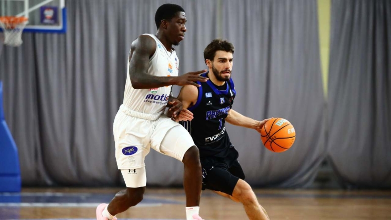 ΑΓΕΧ - Παπάγου 66-80: Διπλό μέσα στη Χαλκίδα