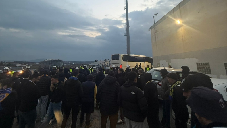 Αστέρας Τρίπολης: Εξαγριωμένοι φίλαθλοι ζήτησαν από Μπάκο να... πάρει κεφάλια