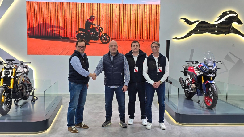 Η MUVUS φέρνει στην Ελλάδα την TVS Motor και τη Norton