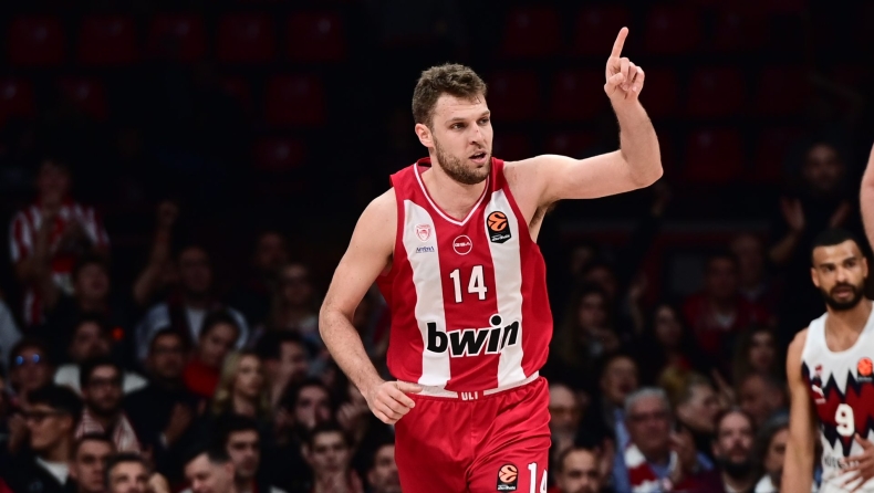 Βεζένκοβ: Σκόραρε 20 πόντους και ντρίμπλαρε μία φορά!