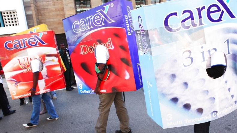 Ο πόλεμος στο Ιράν εκτοξεύει το κόστος των προφυλακτικών