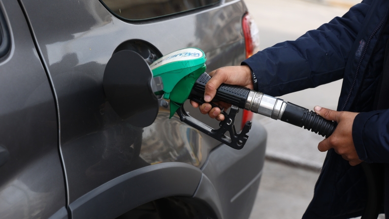 Fuel Pass: Άνοιξε η πλατφόρμα – Διαδικασία και επιδοτήσεις